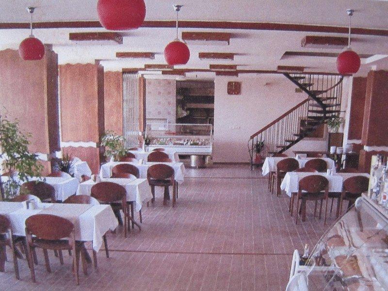 居吕克 Ikont酒店 外观 照片